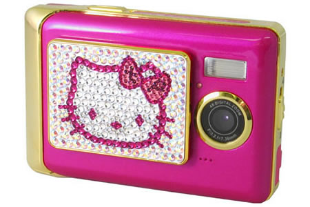 hello-kitty-digital-camera-12-11-2006[1].jpg